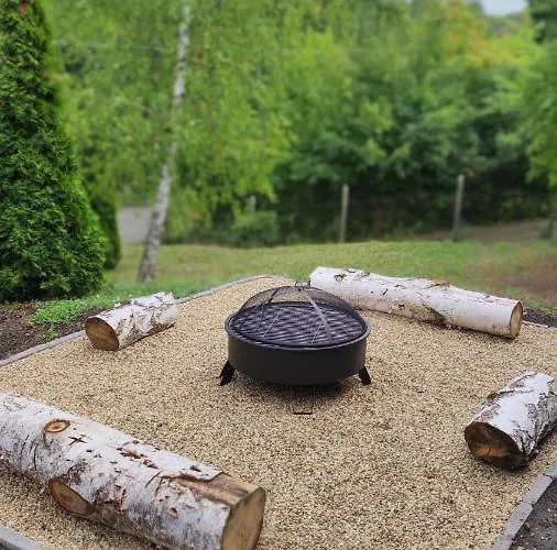 The Woodhouse Vendeghaz Daire